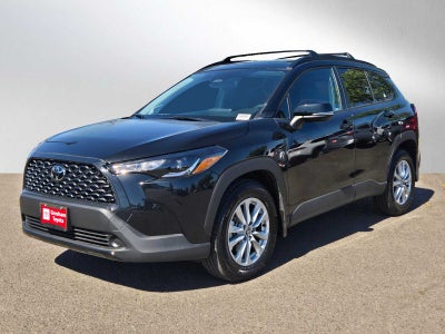 2024 Toyota Corolla Cross LE