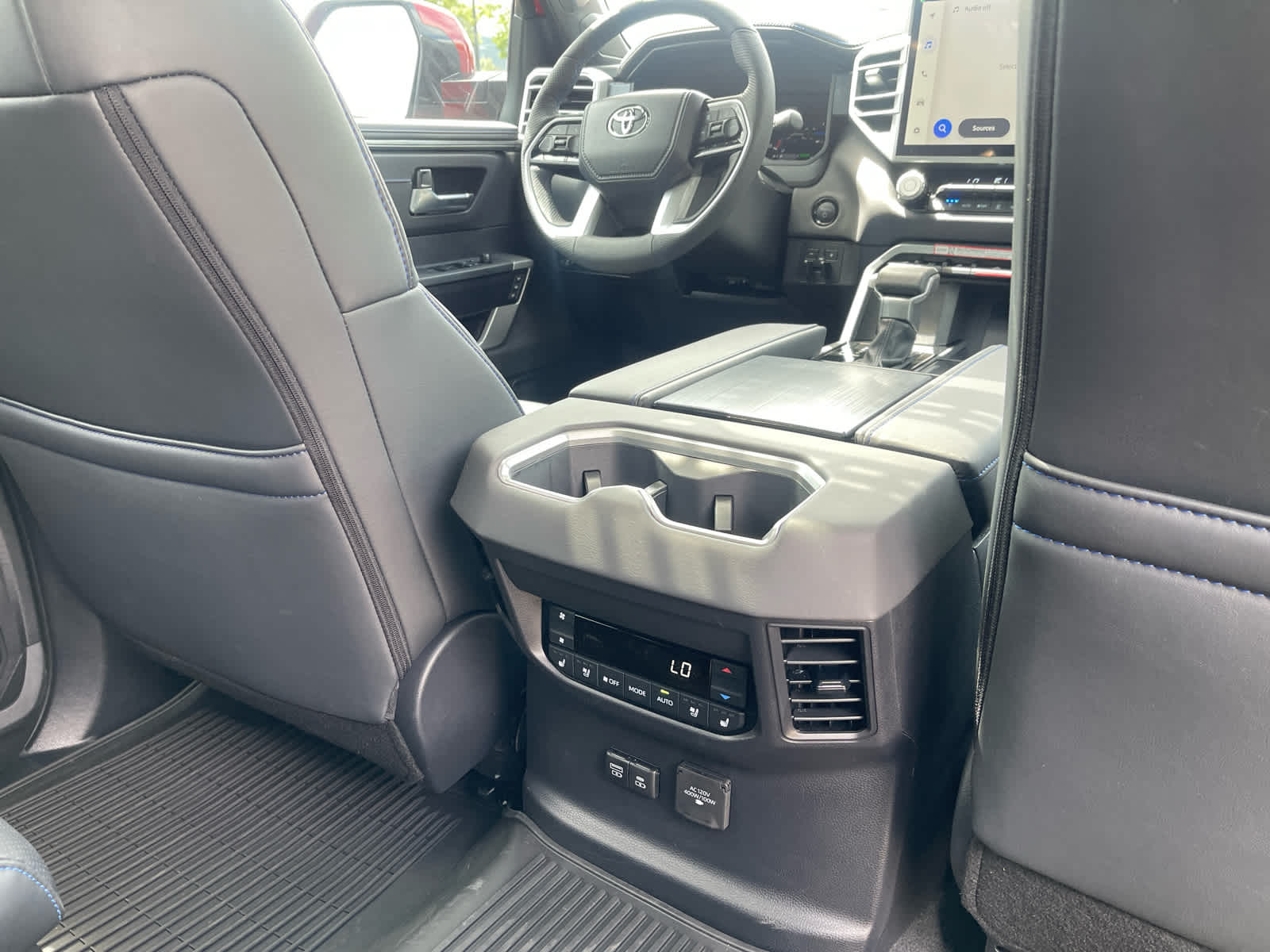 2025 Toyota Sequoia Platinum
