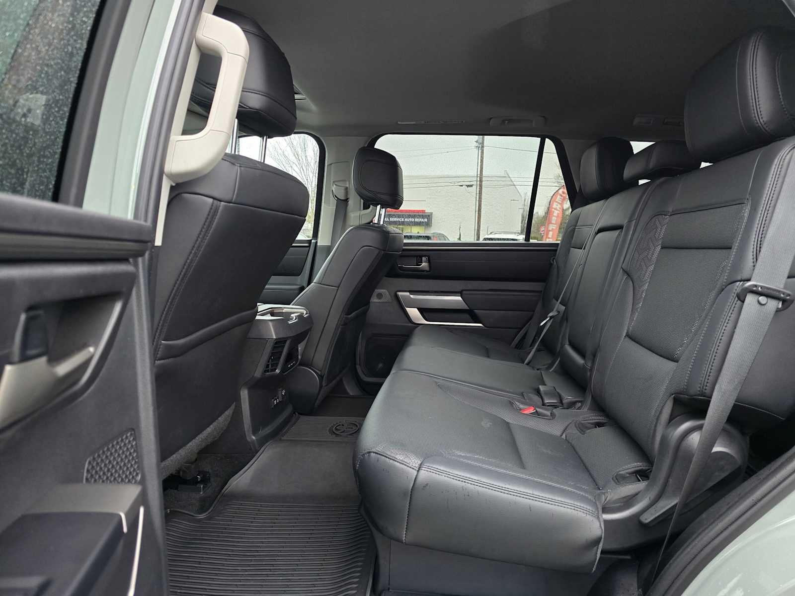 2024 Toyota Sequoia SR5