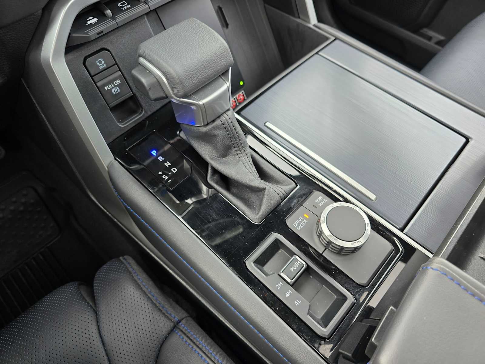 2025 Toyota Sequoia Platinum