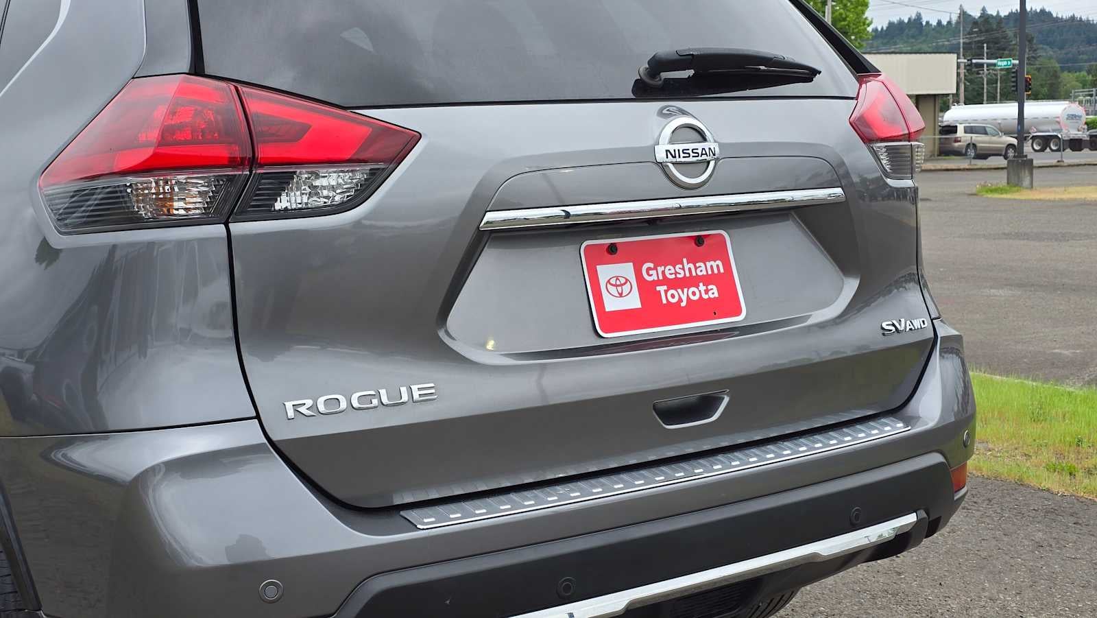 2020 Nissan Rogue SV