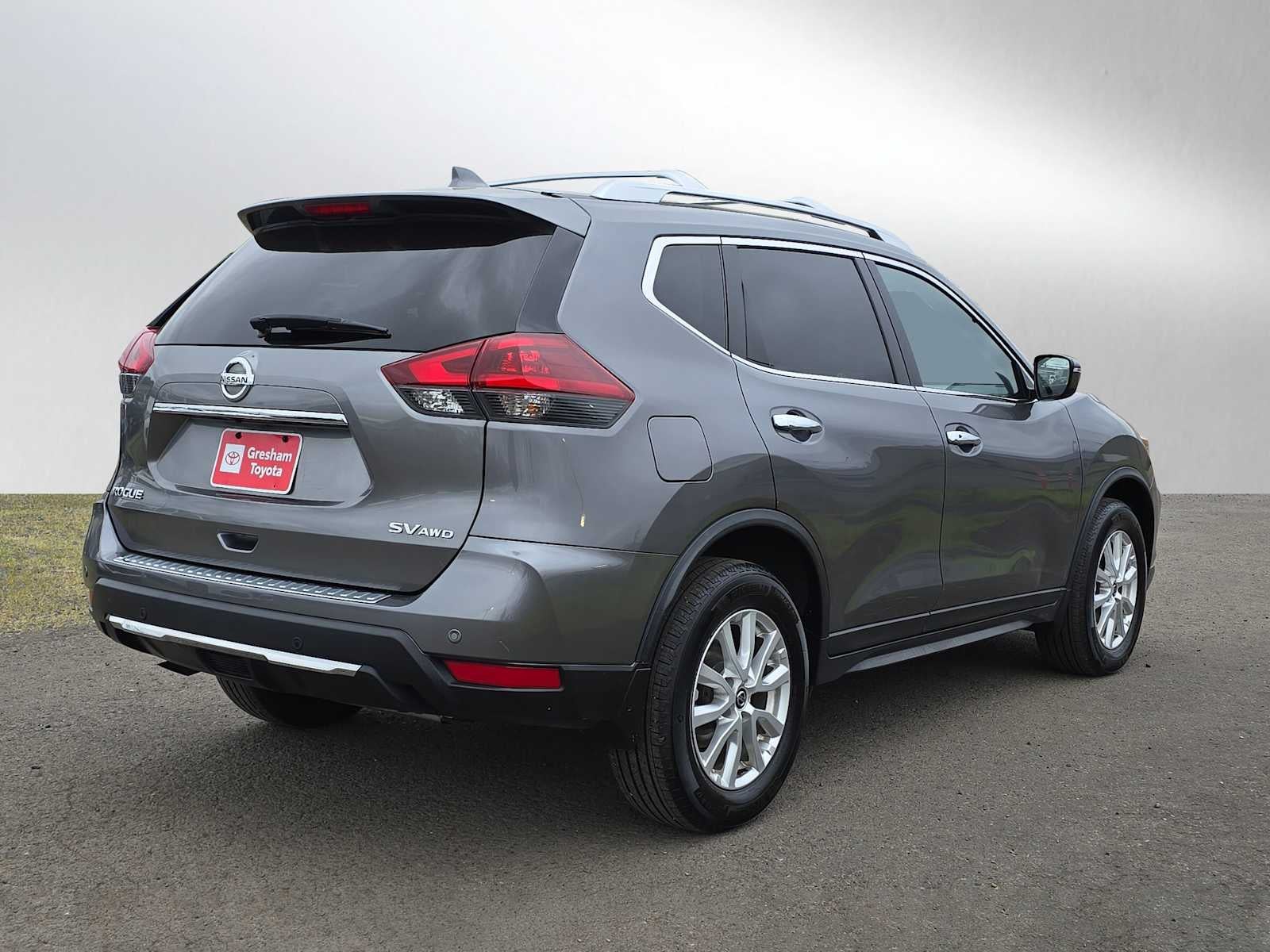 2020 Nissan Rogue SV