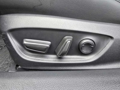 2025 Toyota Prius XLE