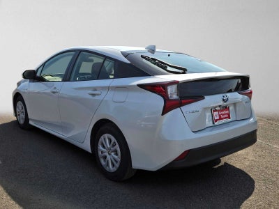 2022 Toyota Prius LE