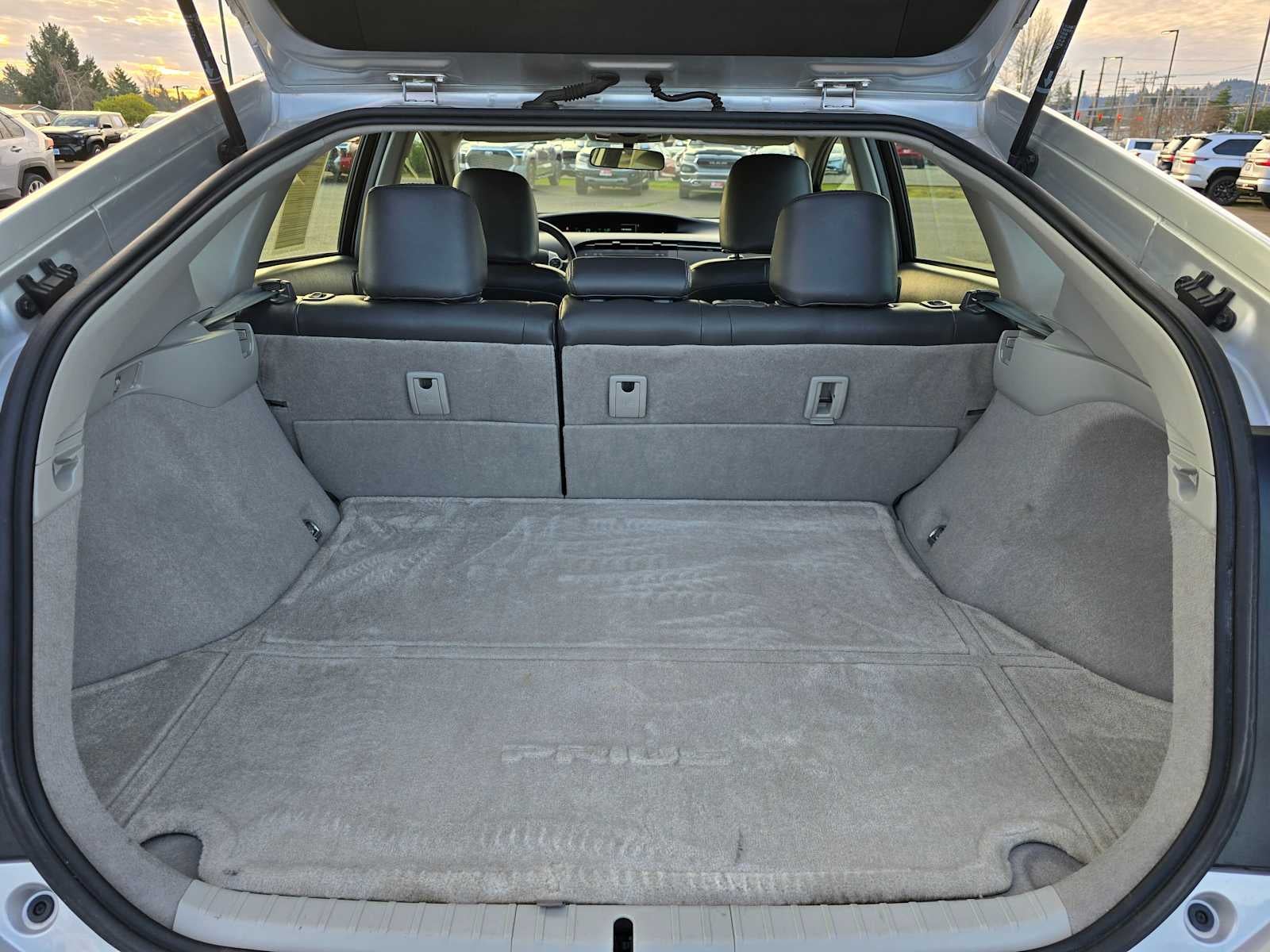 2010 Toyota Prius III