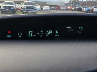 2010 Toyota Prius III