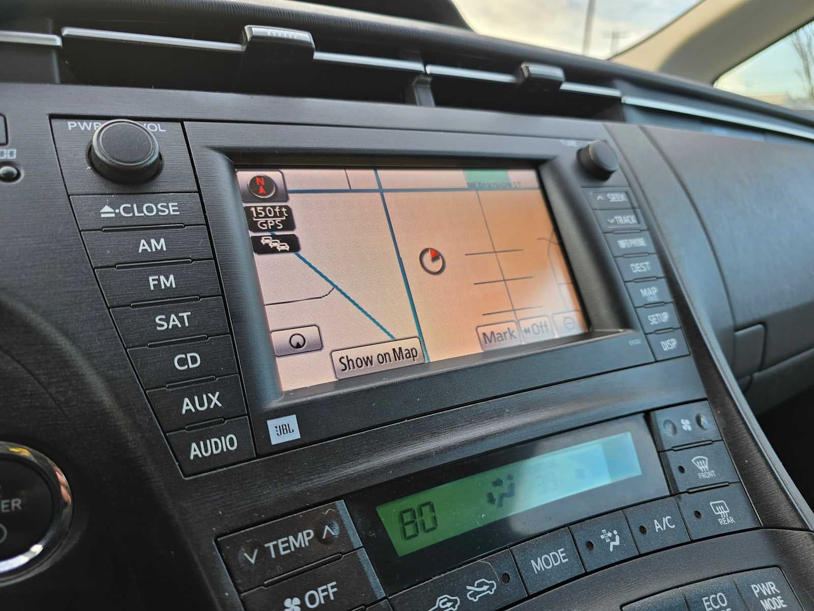 2010 Toyota Prius III