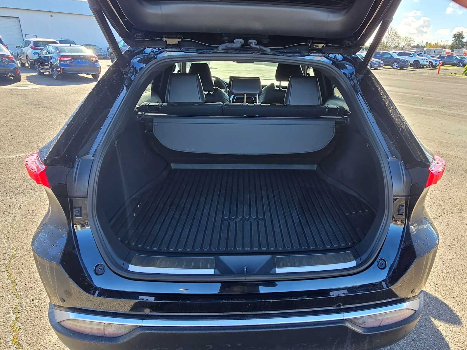 2023 Toyota Venza XLE