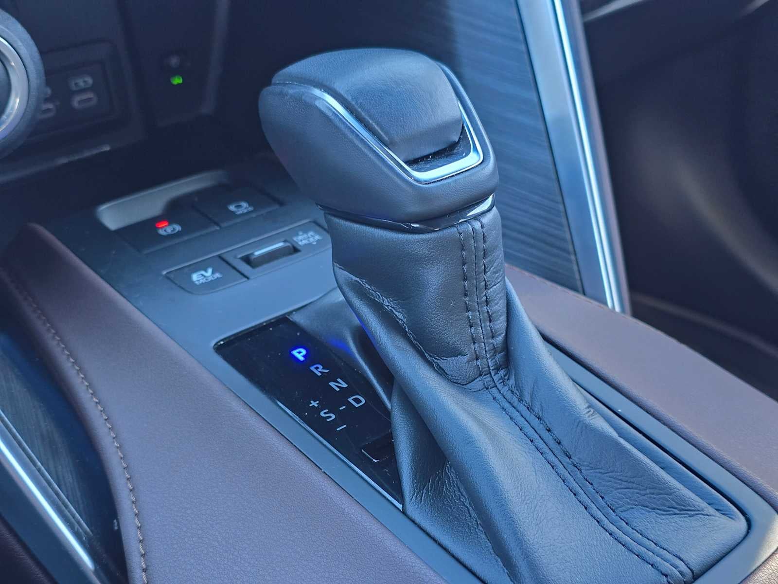 2023 Toyota Venza XLE