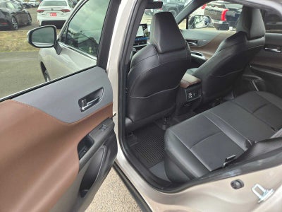 2022 Toyota Venza XLE