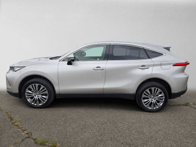 2022 Toyota Venza XLE