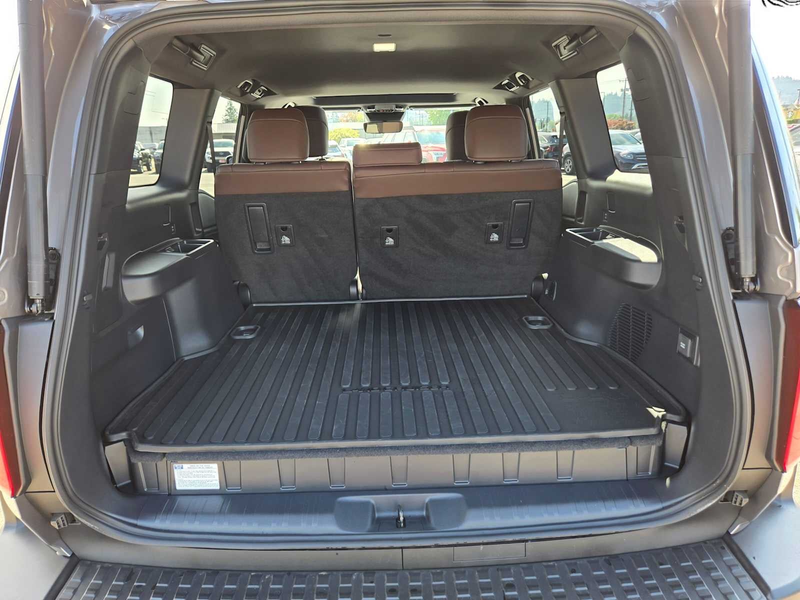 2027 Toyota Land Cruiser 4WD (Natl)