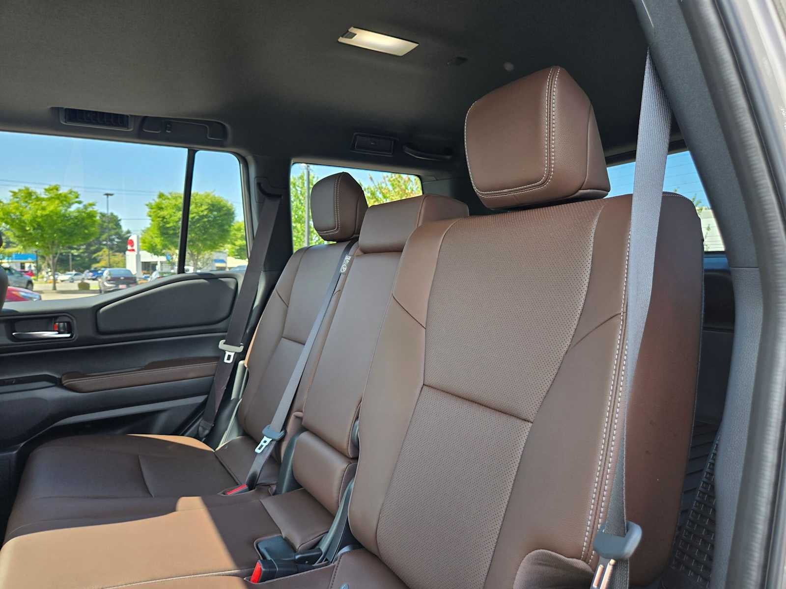 2027 Toyota Land Cruiser 4WD (Natl)