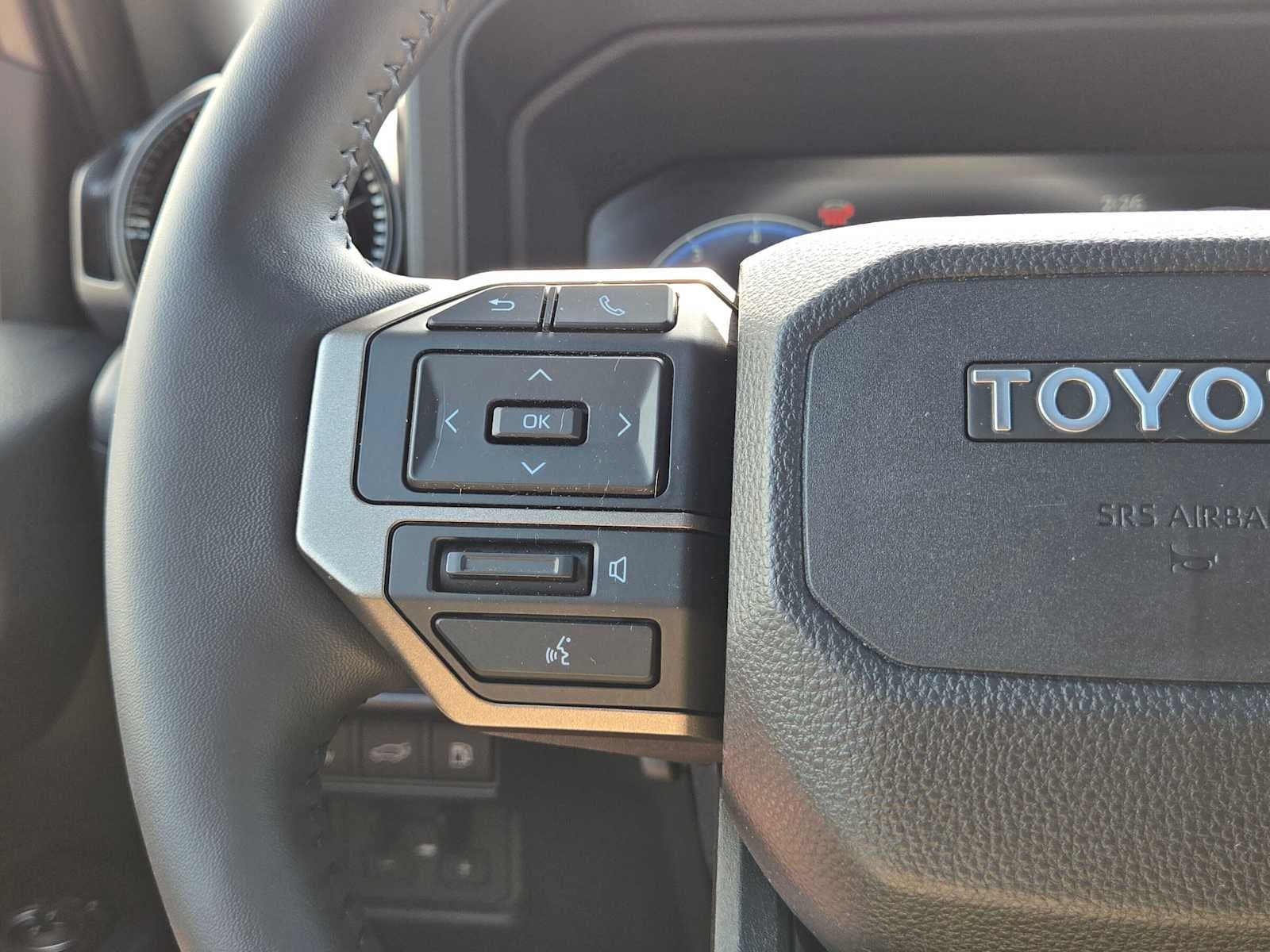 2027 Toyota Land Cruiser 4WD (Natl)