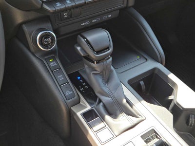 2027 Toyota Land Cruiser 4WD (Natl)