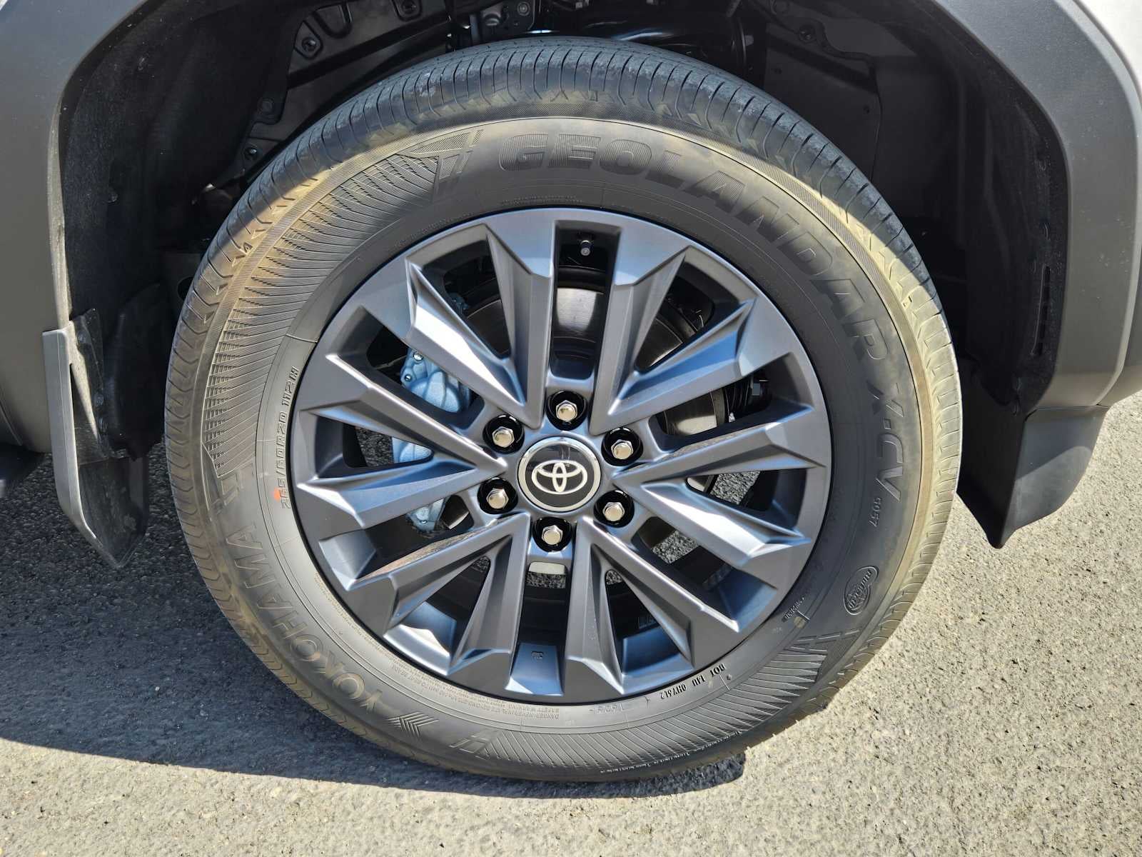 2027 Toyota Land Cruiser 4WD (Natl)