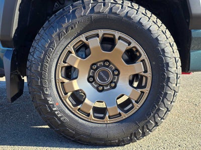 2025 Toyota 4Runner Hybrid Trailhunter