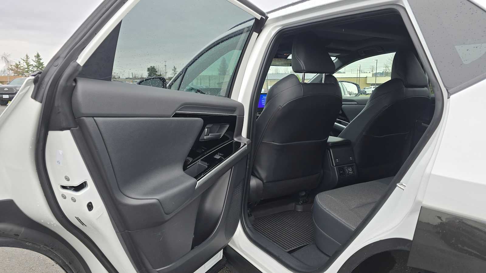 2024 Toyota bZ4X XLE