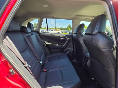 2022 Toyota RAV4 Hybrid XLE Premium