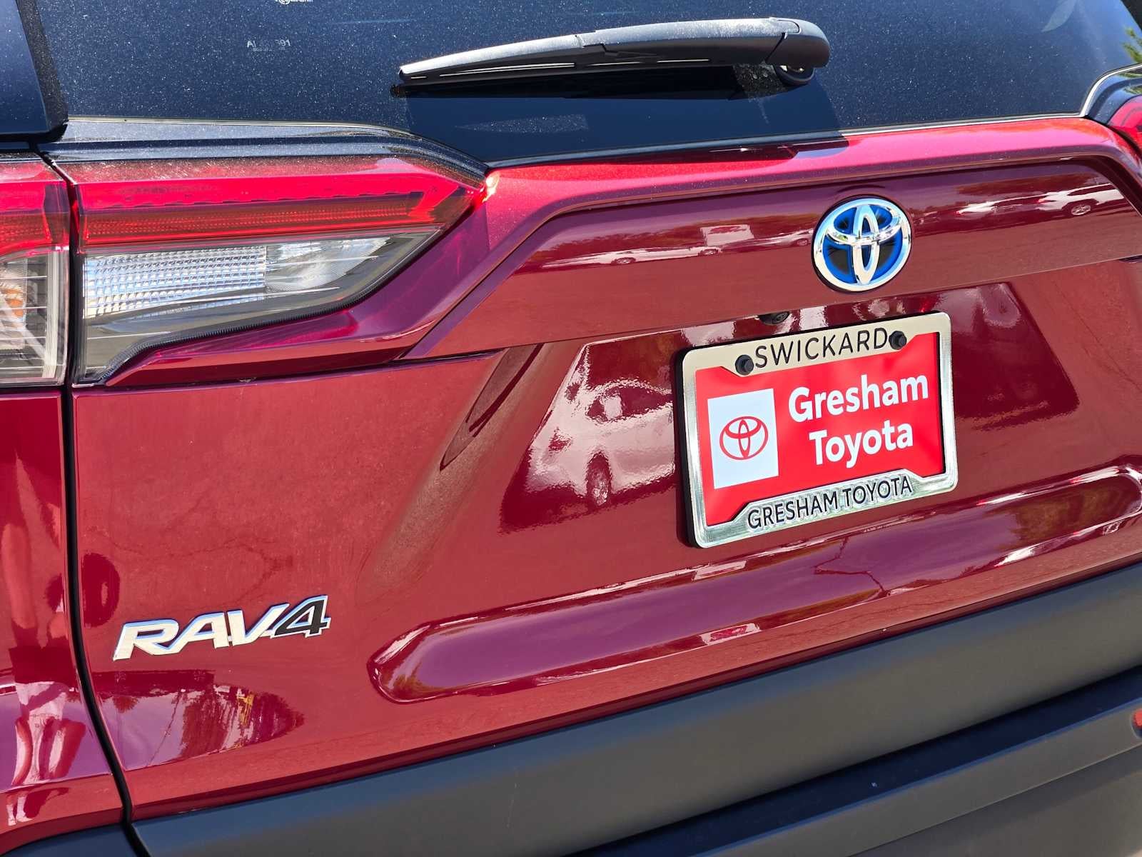 2022 Toyota RAV4 Hybrid XLE Premium