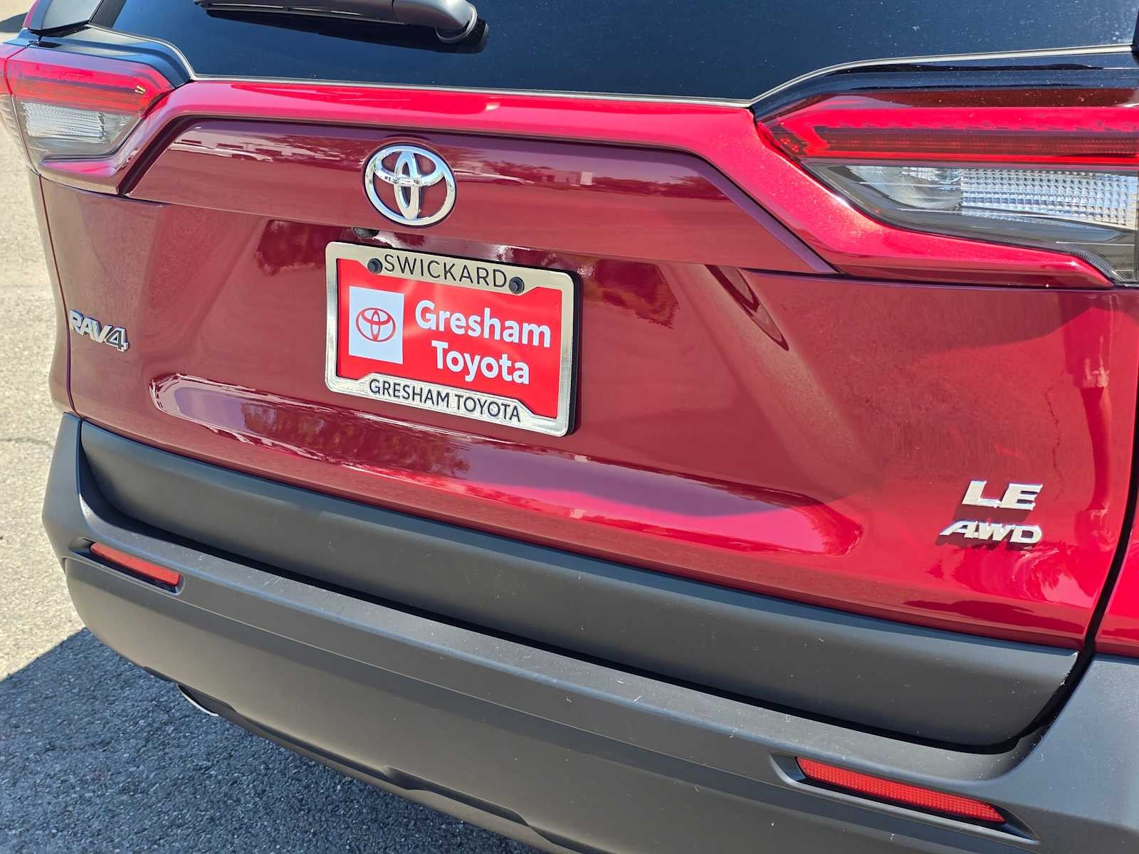 2023 Toyota RAV4 LE