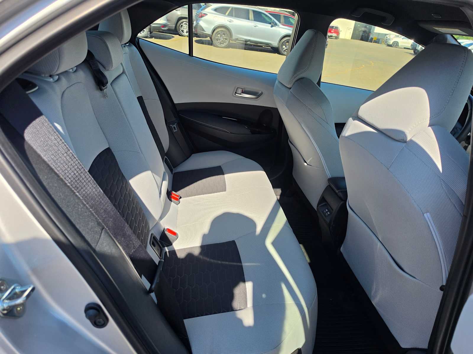 2024 Toyota Corolla Hatchback SE