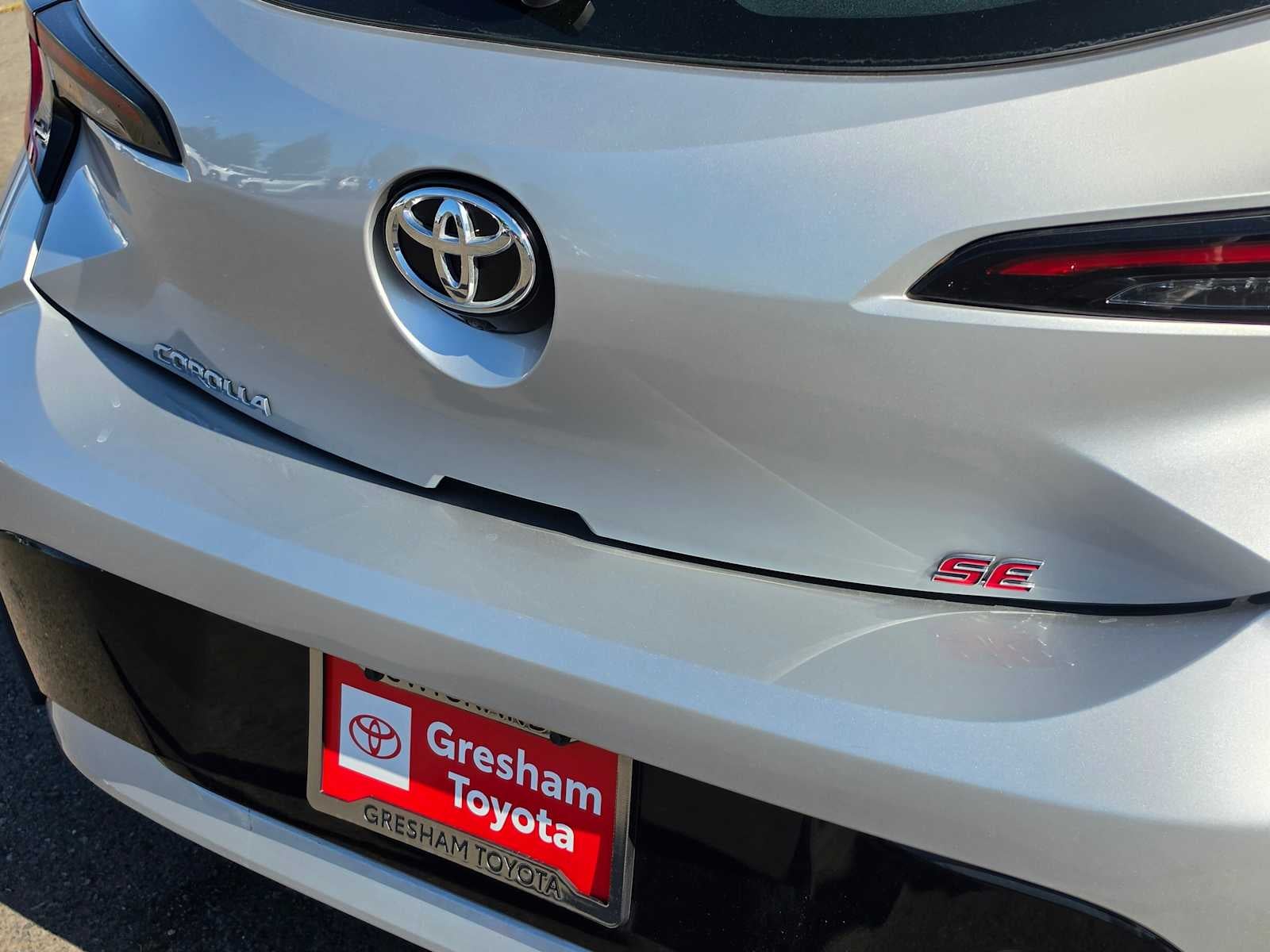 2024 Toyota Corolla Hatchback SE