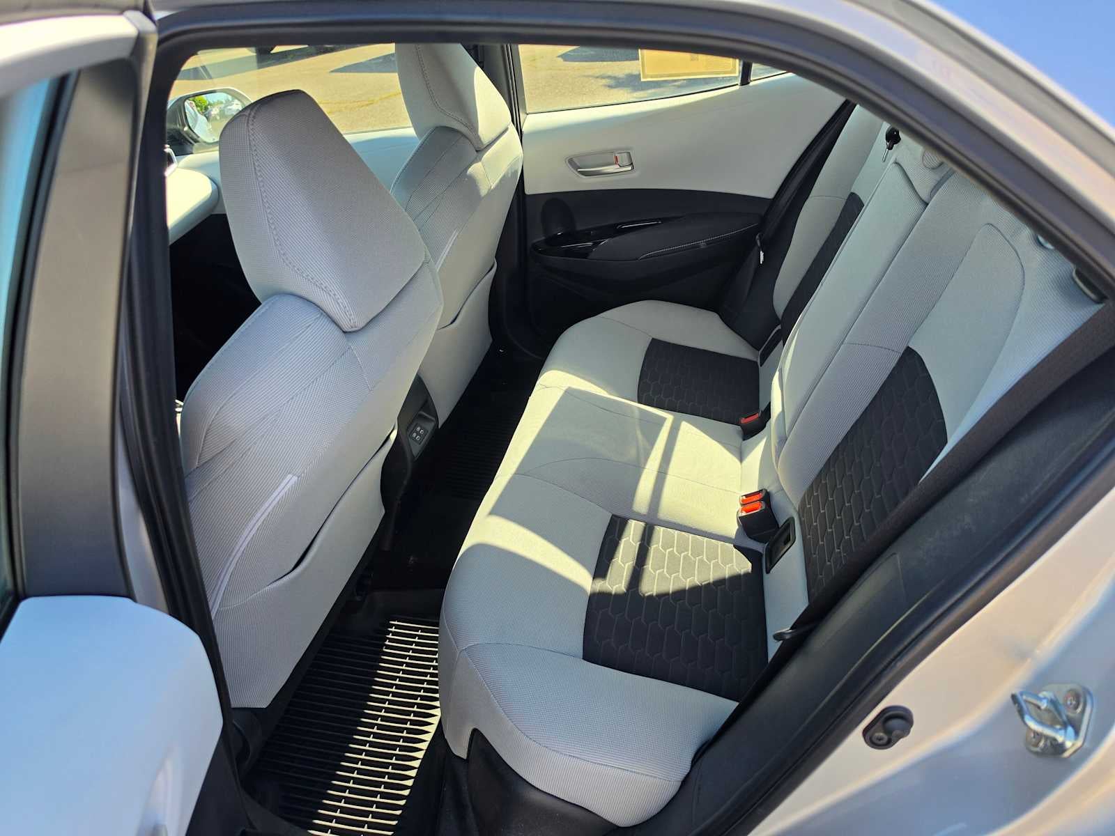 2024 Toyota Corolla Hatchback SE
