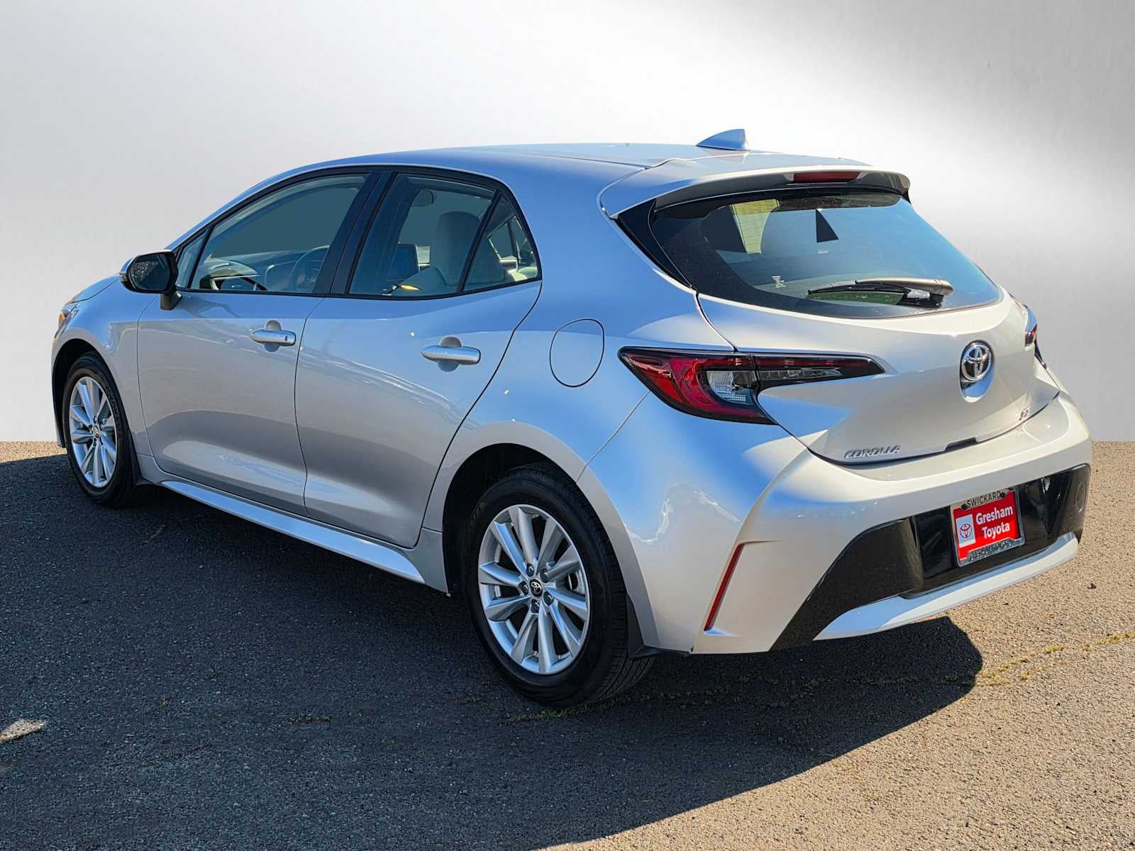 2024 Toyota Corolla Hatchback SE