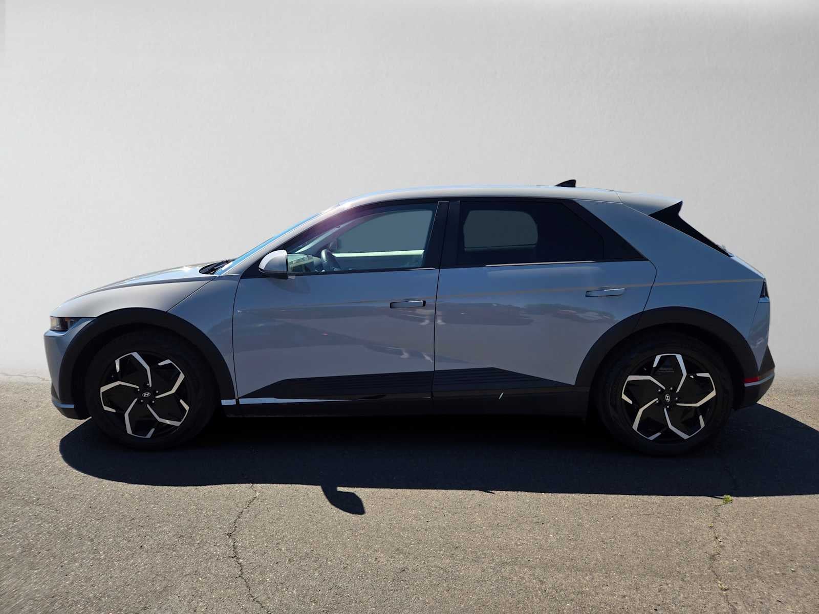 2023 Hyundai IONIQ 5 SE