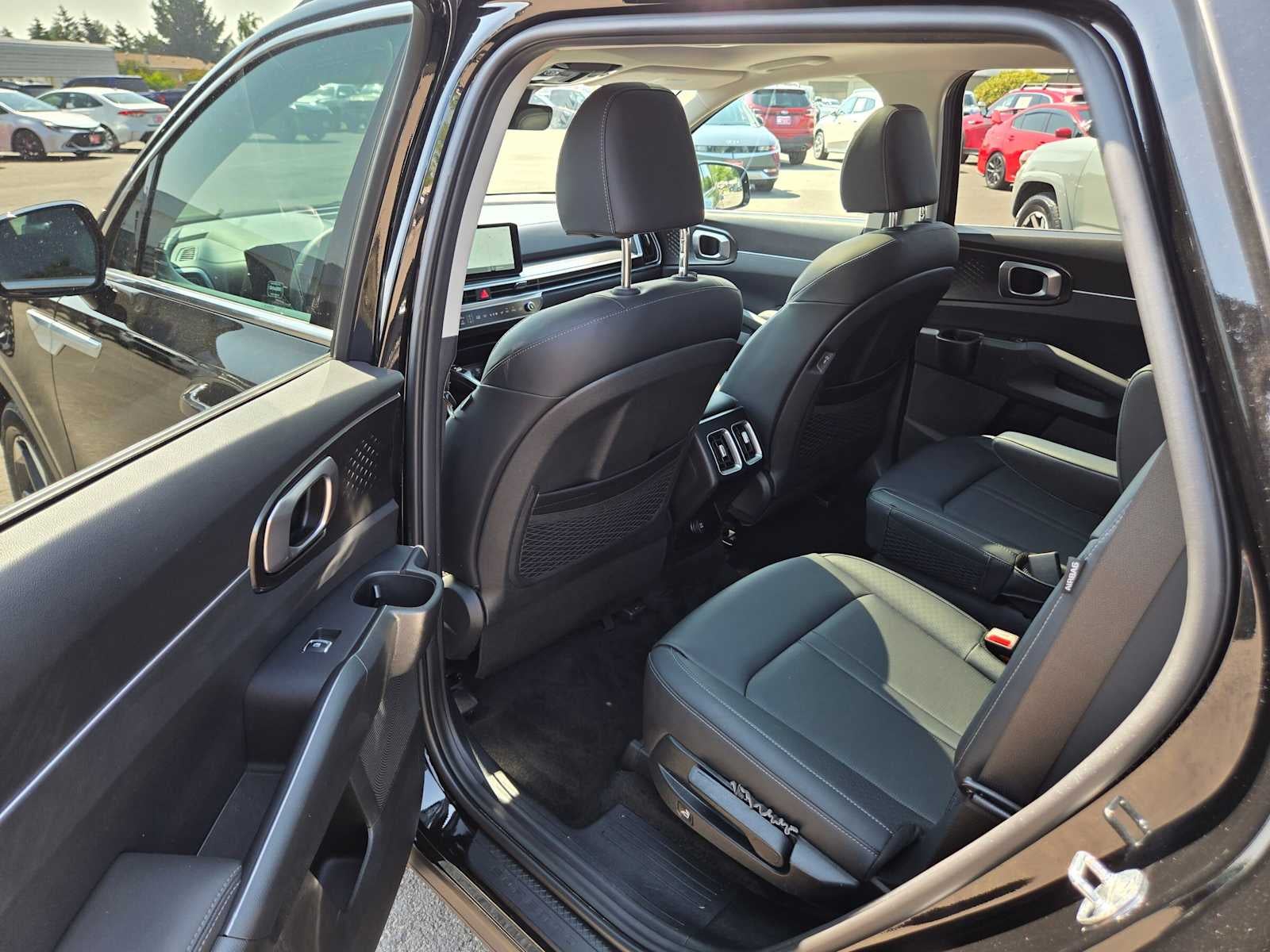 2025 Kia Sorento Hybrid EX
