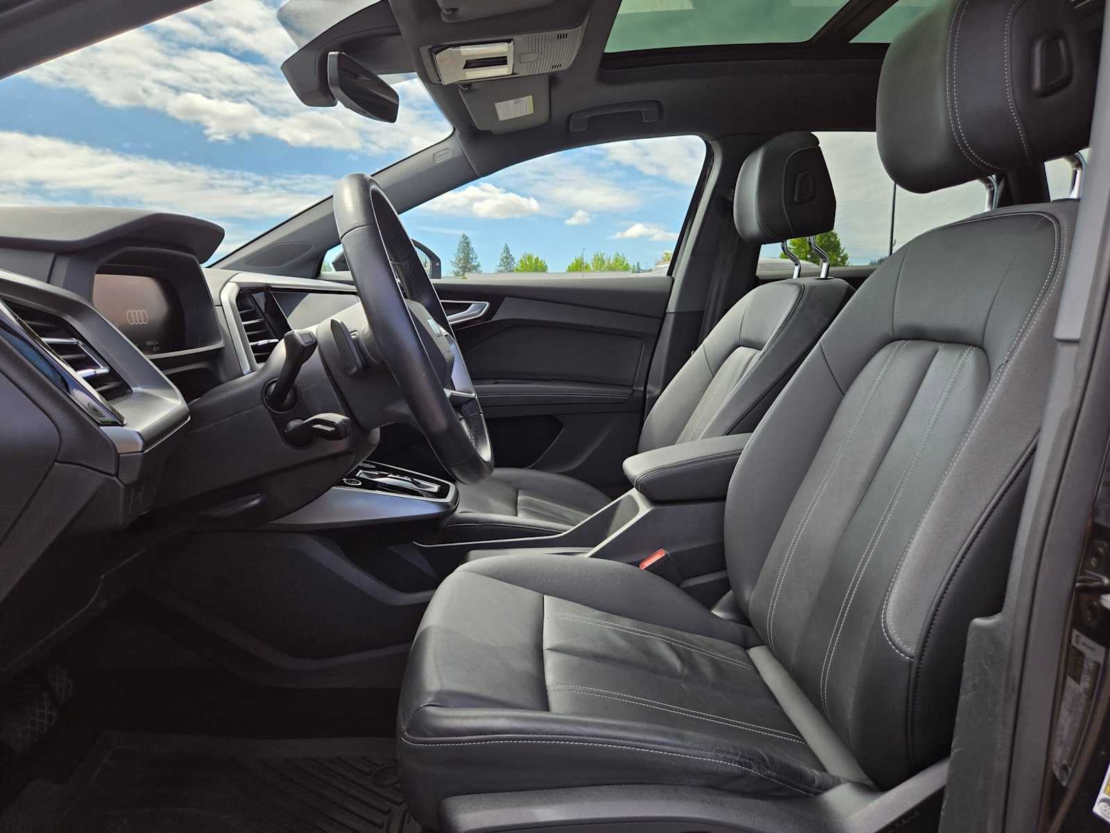 2022 Audi Q4 e-tron Premium Plus